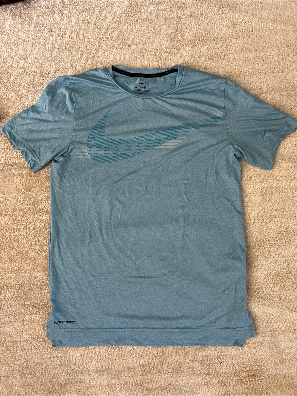 Nike Men’s Short Sleeve Dri-FIT Tee in Teal Blue